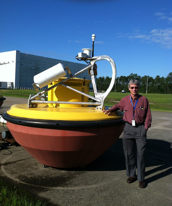 A buoy from the NDBC's DART tsunami monitoring network outfitted with a first generation SCOOP meteorological station (Credit: NOAA)