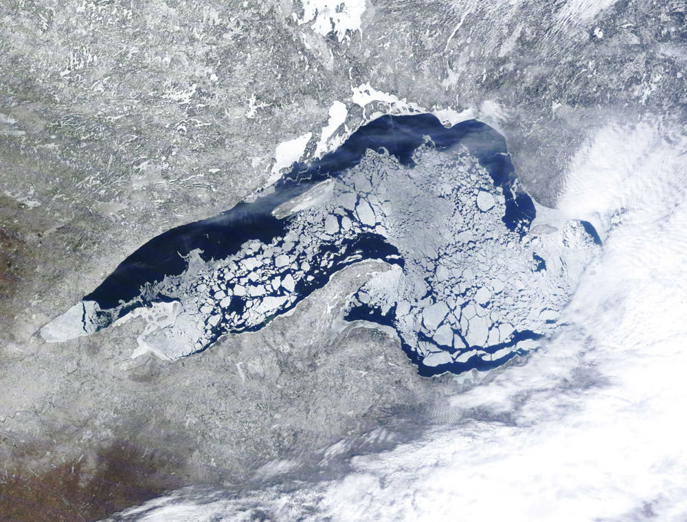 Ice on Lake Superior on April 20, 2014 (Credit: NOAA GLERL/Space Science and Engineering Center, University of Wisconsin-Madison)