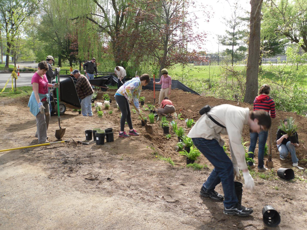 Planting the Marietta College rain garden (Credit: Andy Long)