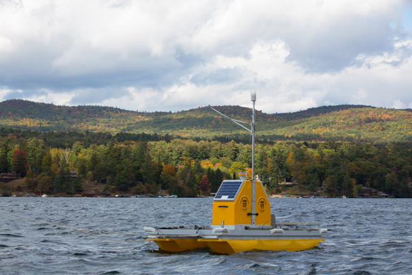 One of the five water quality profilers planned for Lake George. (Credit: Rensselaer Polytechnic Institute)