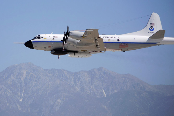 Researchers will fly through atmospheric rivers using NOAA “hurricane hunter” aircraft to study the effects of aerosols on precipitation. (Credit: National Oceanic and Atmospheric Administration)