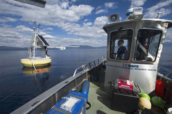 The research buoy houses a hyperspectral instrument that stares down into the lake and measures light distribution and wavelength in very fine increments. (Credit: UC Davis)