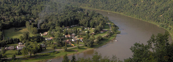 The Allegheny River near East Brady, Pennsylvania (Credit: Nyttend, via Wikimedia Commons)