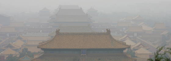 Smog over Beijing's Forbidden City (Credit: Brian Jeffery Beggerly, via Flickr)