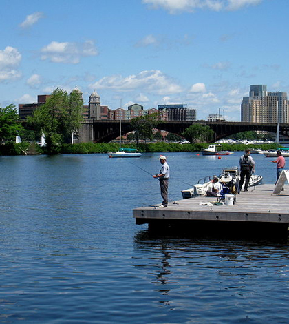 Charles River Esplanade in Boston (Credit: Daderot, via Wikimedia Commons)