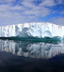 Greenland Ice Sheet (Credit: Christine Zenino, Wikimedia Commons)