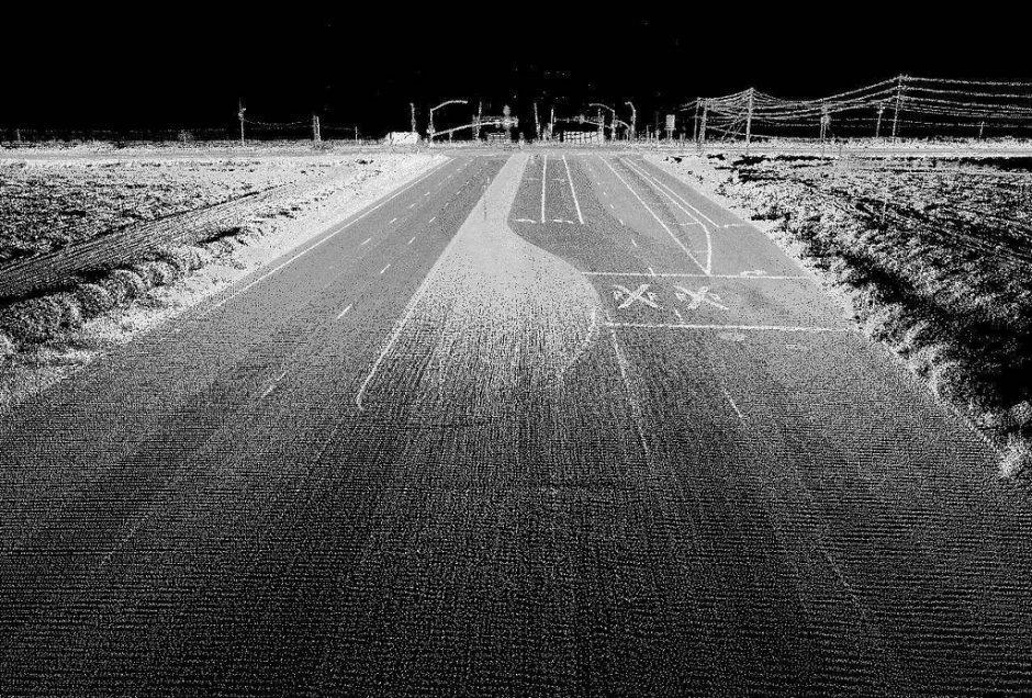 LIDAR can capture considerable data on nearby terrain, as seen in this image of an ordinary highway. (Credit: Oregon State University)