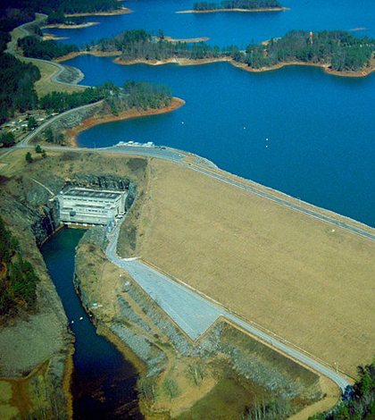 Buford Dam on the Chattahoochee River in northern Georgia, USA. The dam impounds Lake Lanier. (Credit: U.S. Army Corps of Engineers)