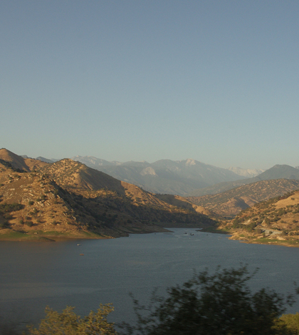 Sierra Nevada mountain range (Credit: David Prasad, via Flickr)