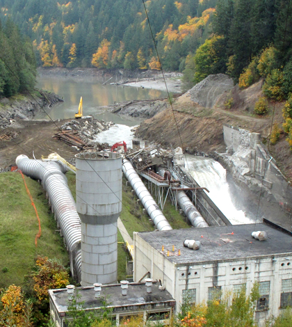Oct. 11, 2011 photo shows a nearly drained reservoir behind Elwha Dam (Credit: Olympic National Park/U.S. National Park Service)