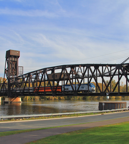 Mississippi River in Hastings, Minnesota (Credit: Michael Hicks, via Wikimedia Commons)