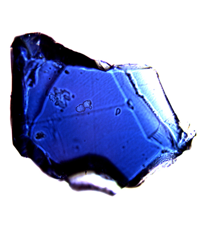 Blue ringwoodite crystal grown in a laboratory (Credit: Jasperox, via Wikimedia Commons)