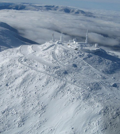 Mount Washington Observatory from above (Credit: Roger Currier/Mount Washington Observatory Photo)