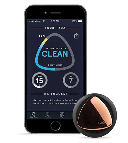 A new wearable air pollution monitor hopes to safeguard public health. (Courtesy TZOA)