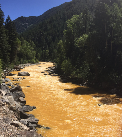 The Animas River between Silverton and Durango in Colorado, within 24 hours of the 2015 Gold King Mine waste spill. (Credit: Riverhugger via Creative Commons 4.0)