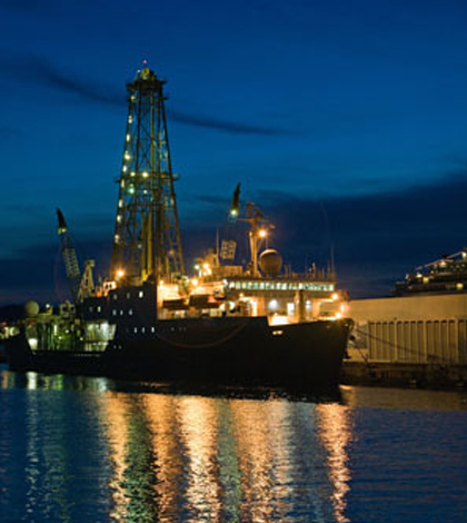 The JOIDES Resolution at Ogden Pier, Victoria, British Columbia, on July 9 2009. (Credit: William Crawford / Integrated Ocean Drilling Program)