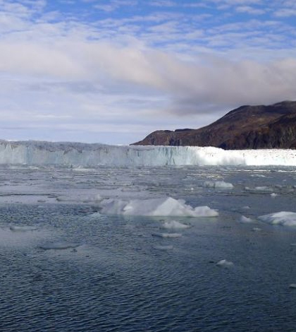 New maps show that the seafloor under Store Glacier is 1,500 feet deeper than previously thought. (Credit: Ian Fenty / NASA / JPL-Caltech)