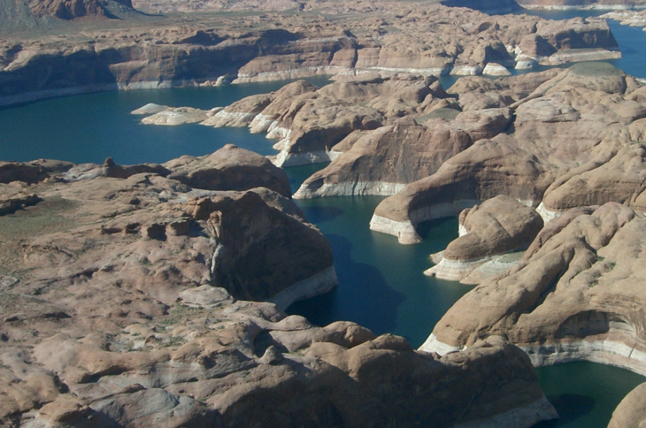 lake powell drought water levels