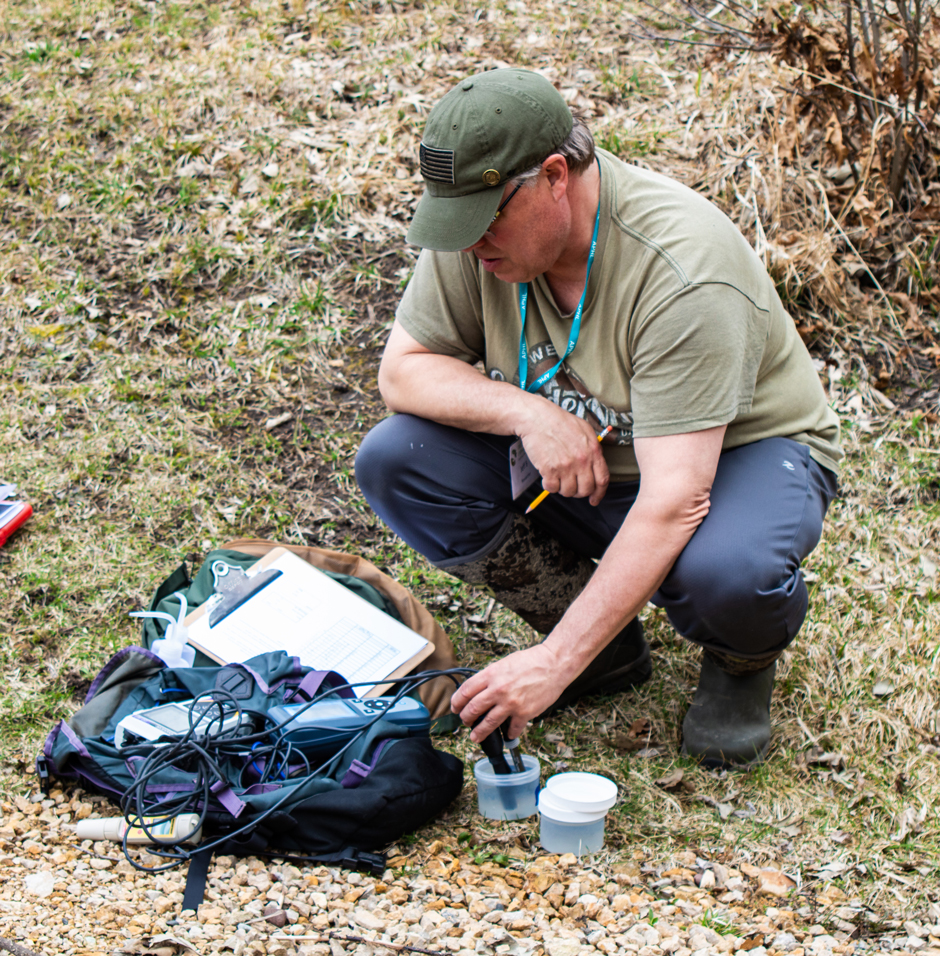 Brenner using the Hach DR900 to take conductivity readings.