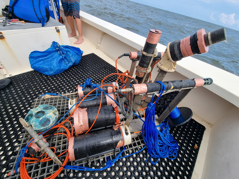 The bottom package is ready to be deployed. The instruments are wrapped in special tape to prevent biofouling accumulation.