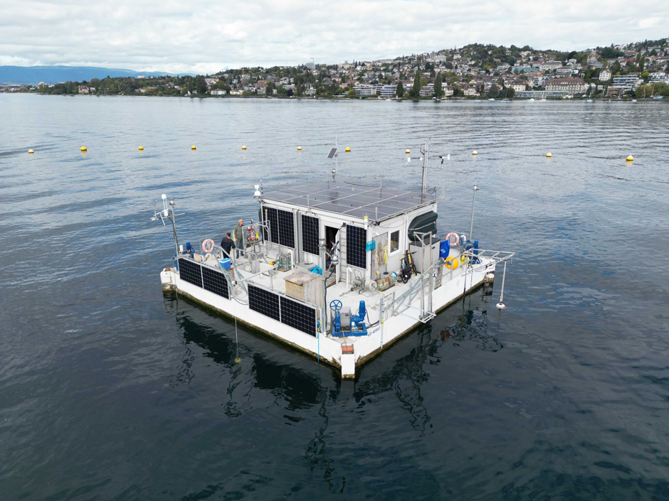 LéXPLORE’s 10x10m platform and perimeter are packed with technology. Its unique dataset allows modelling the key processes in the lake, enabling prediction of the lake’s evolution and the impacts of environmental changes.