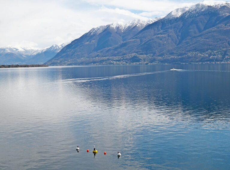 Smart Buoys Advance Climate Monitoring in Swiss Lakes