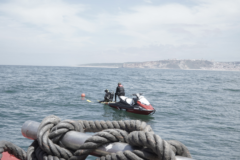 A prospective dive at Hope Zones’ seaweed licensed area; the water team waits for the next descent.