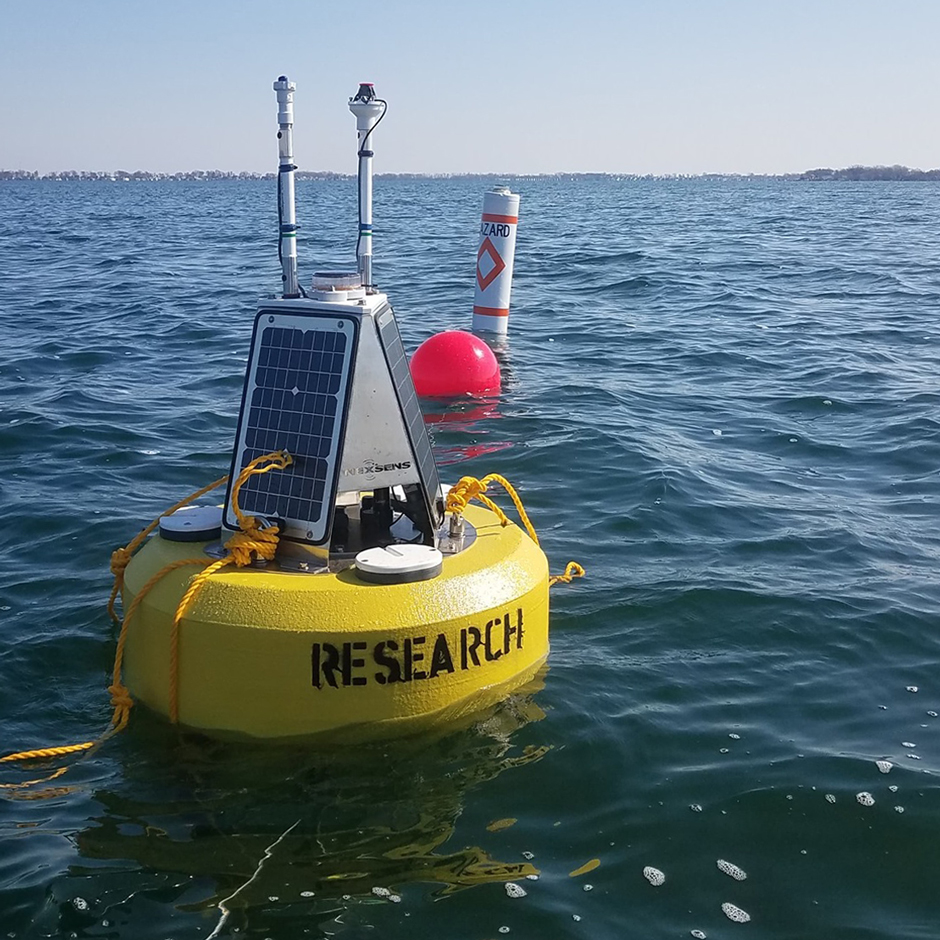 The Big Spirit Lake buoy has a more comprehensive payload, with an additional wave, light, and algae sensor.